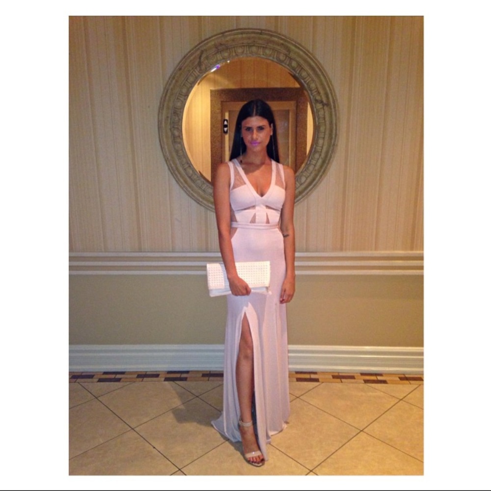 BCBG light pink kristy sleeveless lace gown.